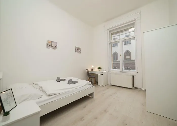 Cityscape Budget Apartments Danube